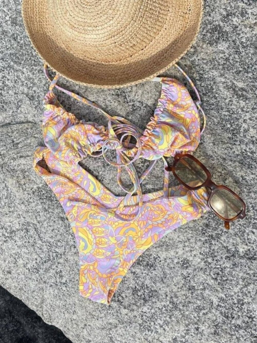 Kulani Kinis Whipped Wonder Bikini Top Floral Retro 70s Print S/M Boho